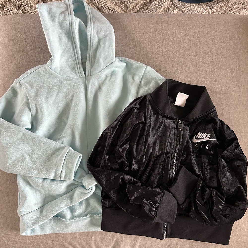 Sweatshirt bundle